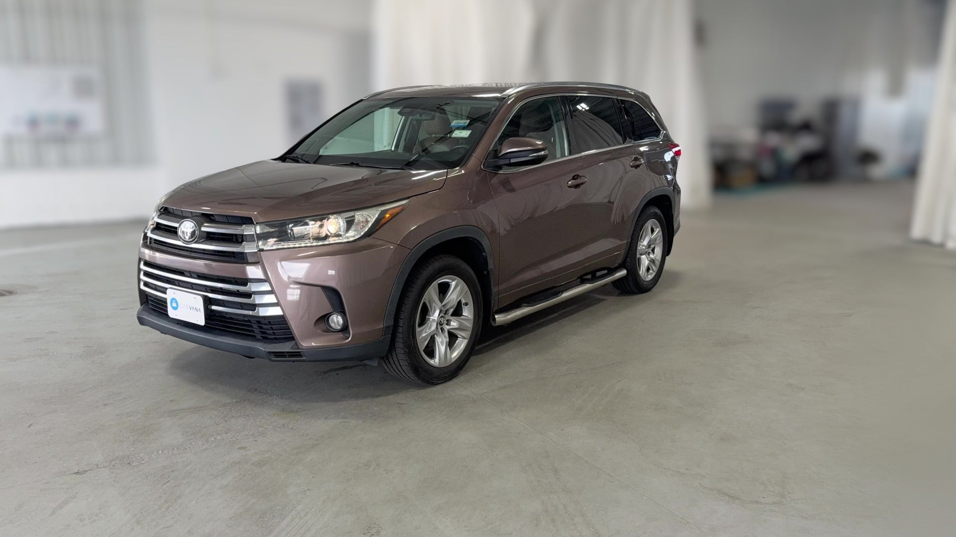 2018 Toyota Highlander vehicle photo