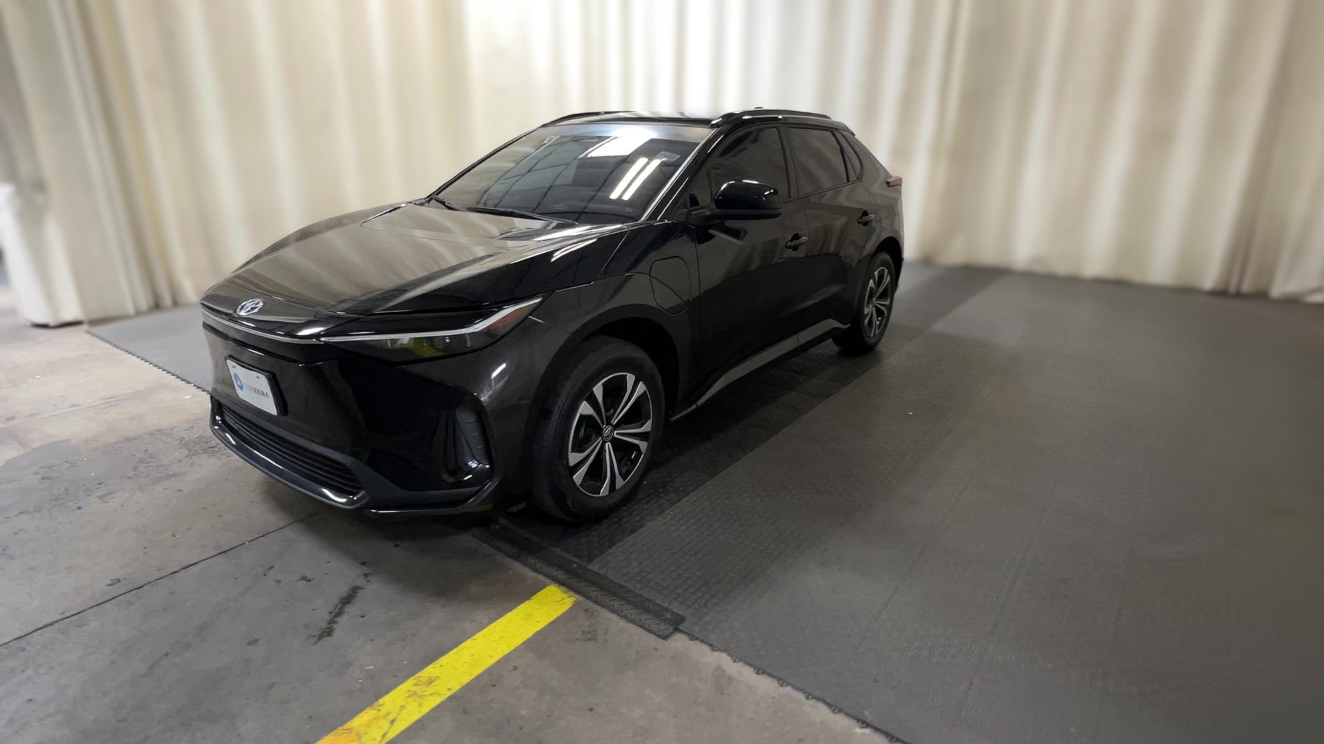 2023 Toyota bZ4X vehicle photo