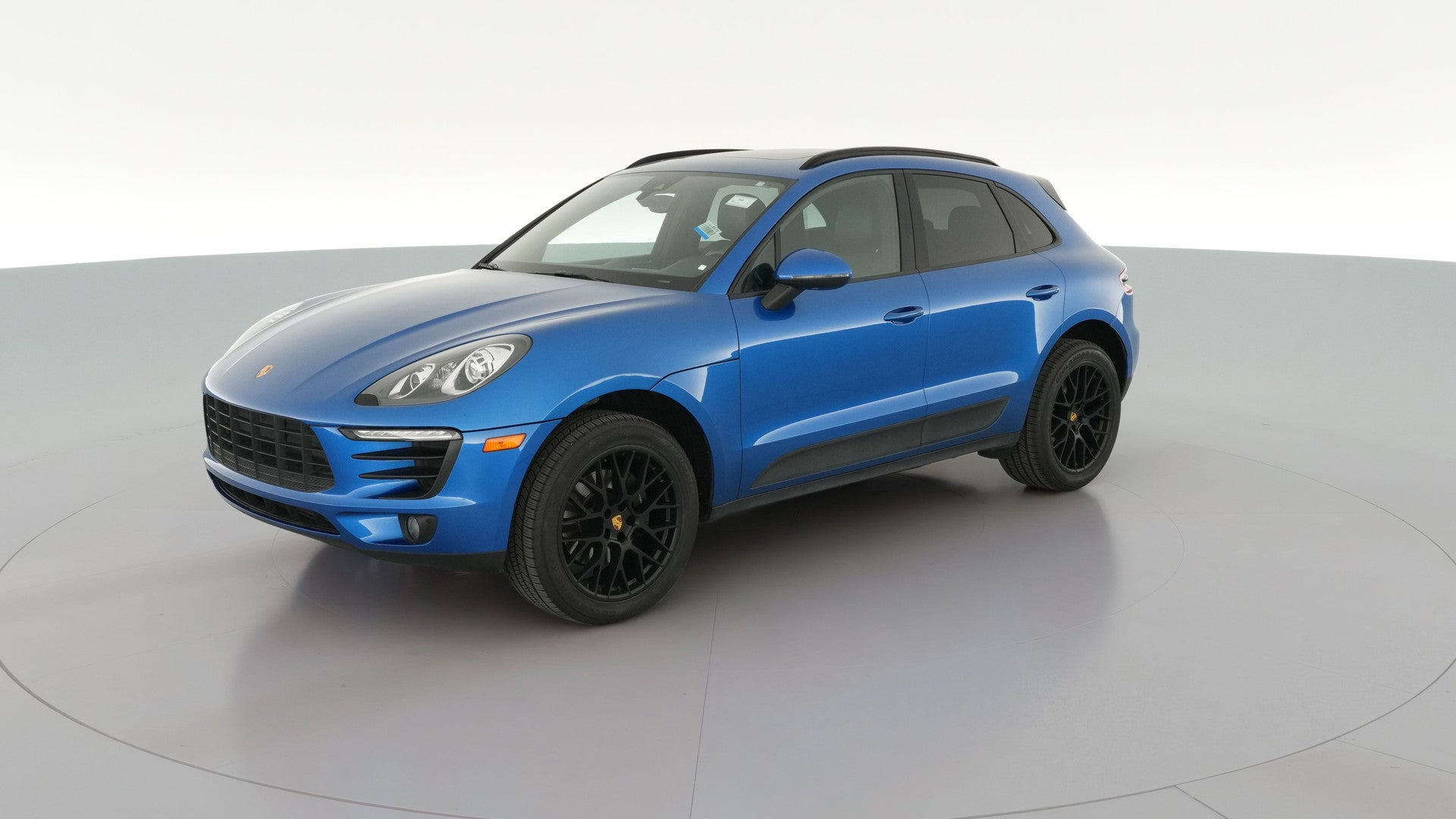 2018 Porsche Macan vehicle photo