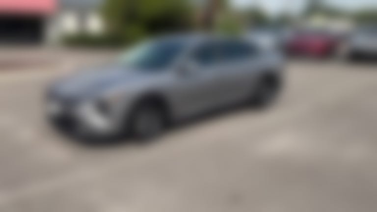 2025 Kia K4 vehicle photo