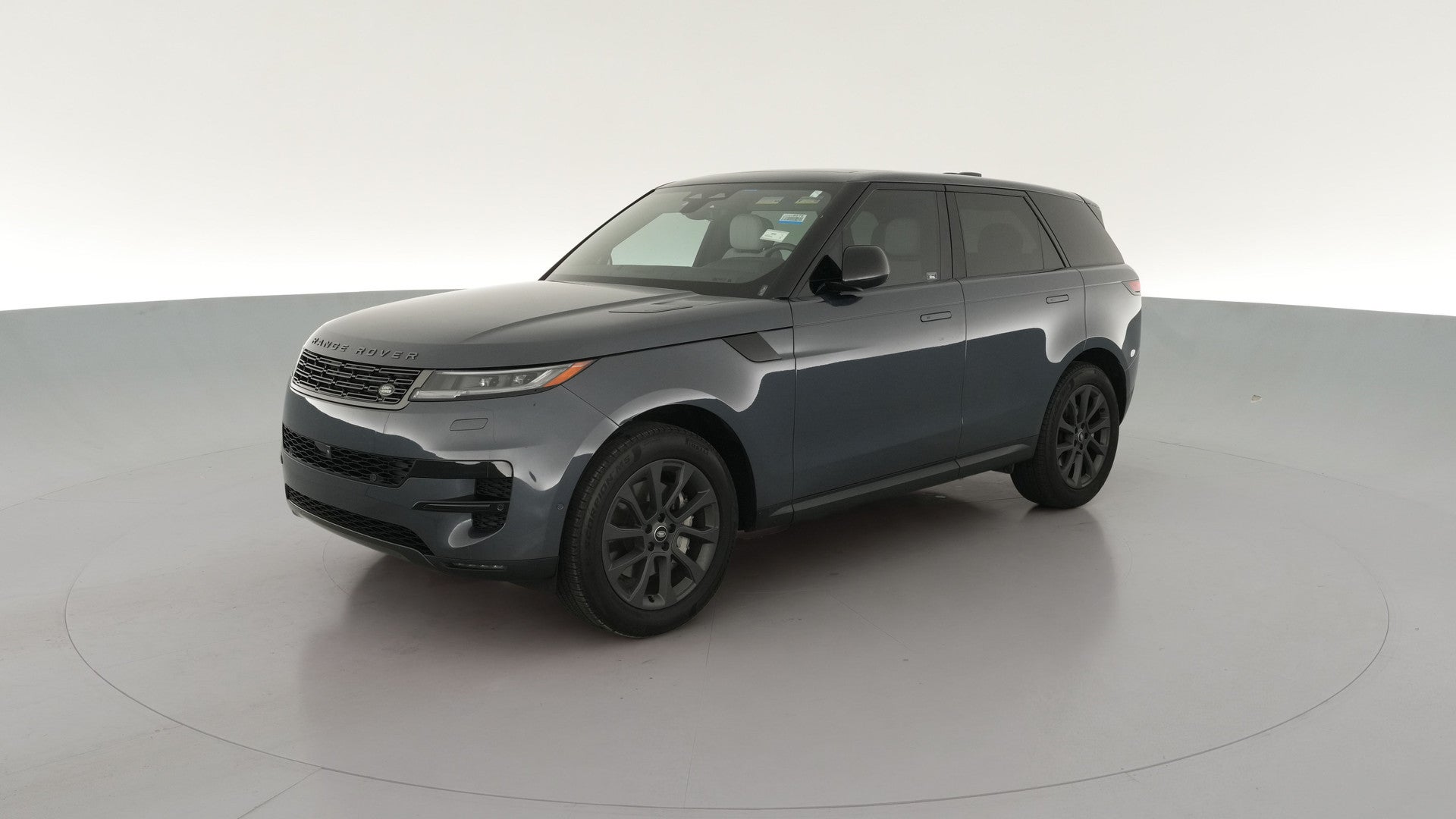 2025 Land Rover Range Rover Sport vehicle photo