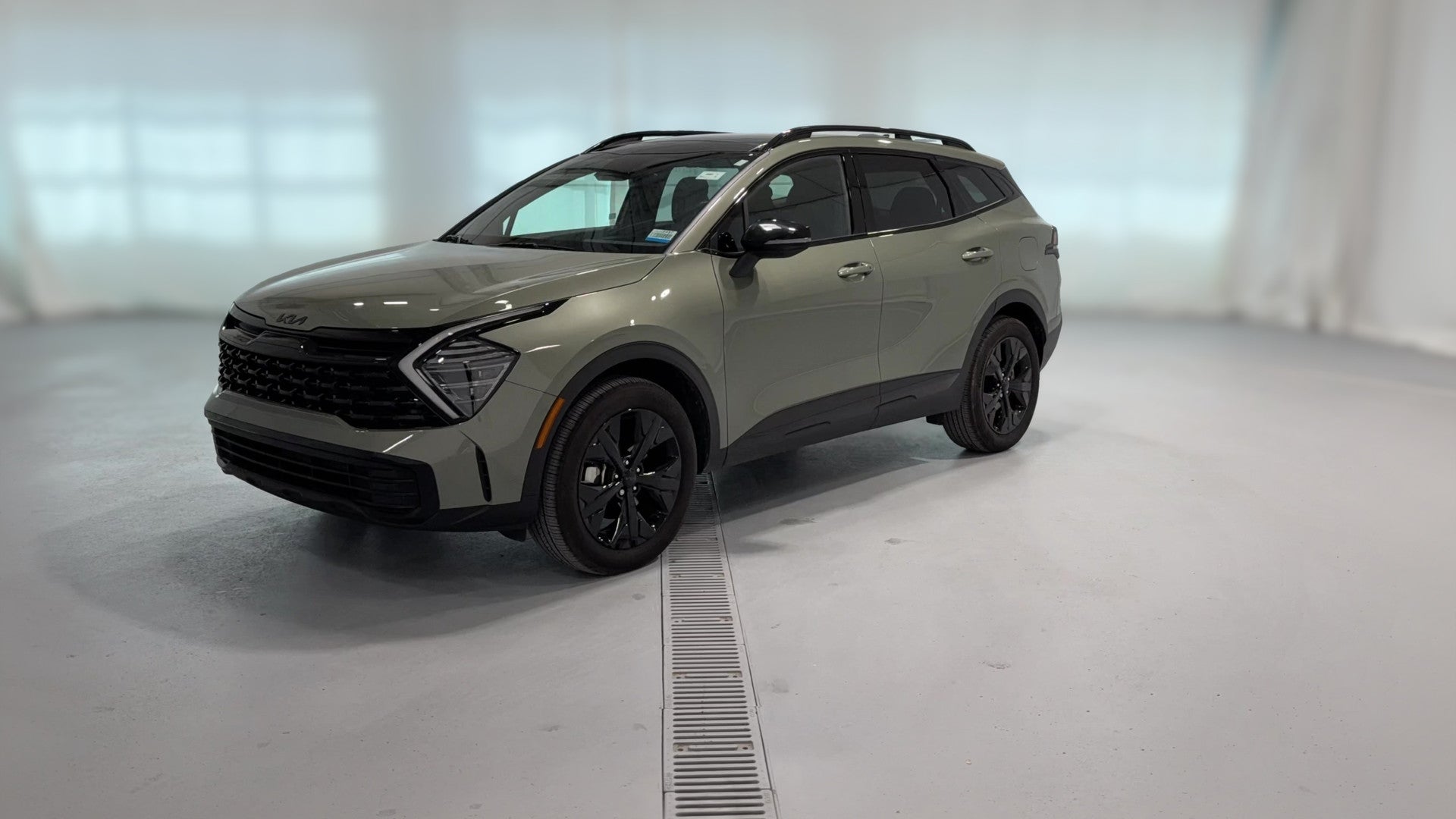 2025 Kia Sportage vehicle photo
