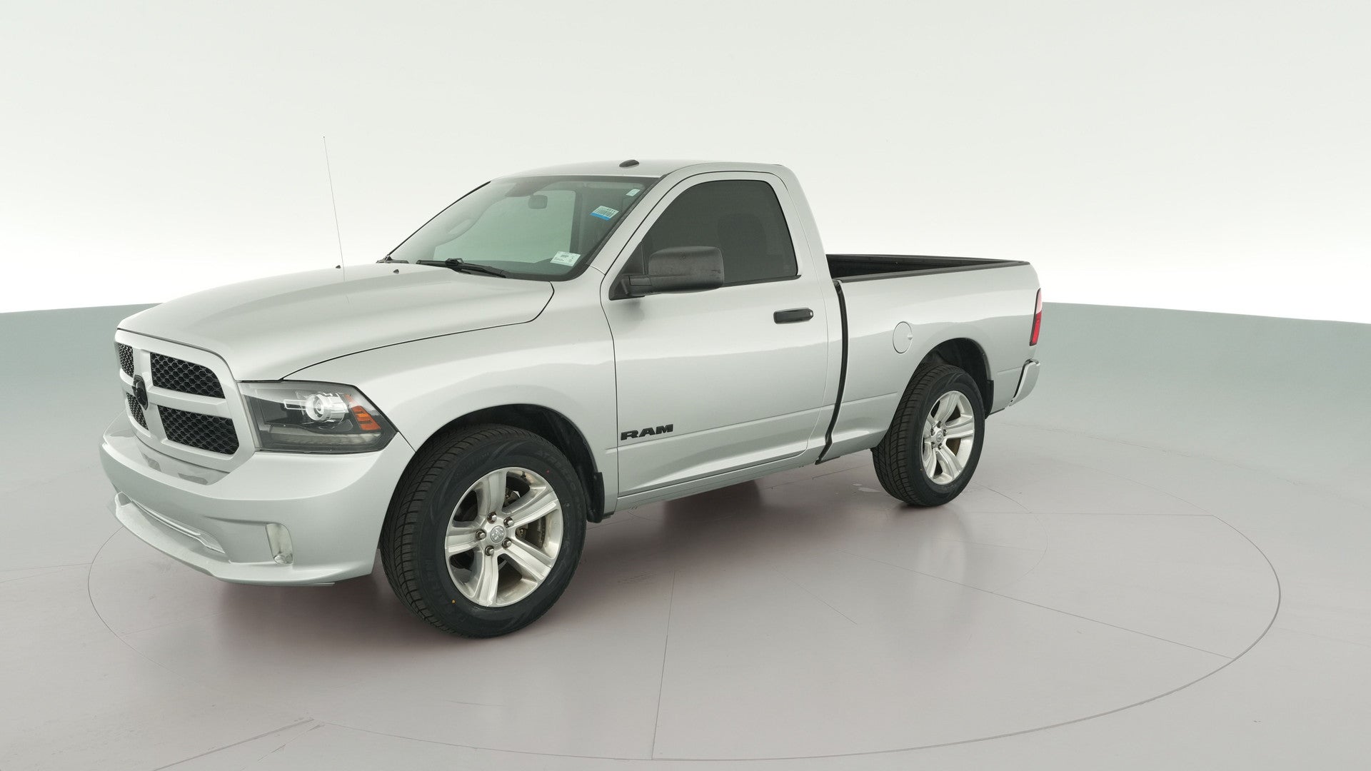2017 Ram 1500 Regular Cab vehicle photo