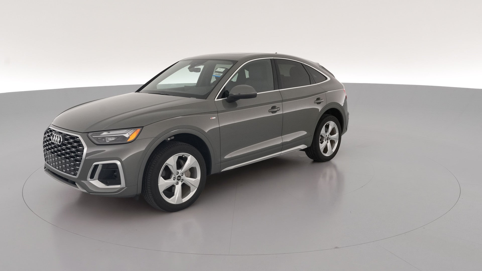 2023 Audi Q5 Sportback vehicle photo