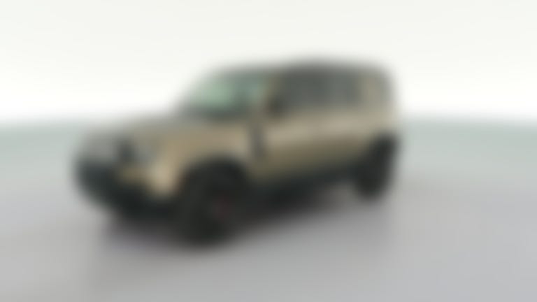 2024 Land Rover Defender 110 vehicle photo