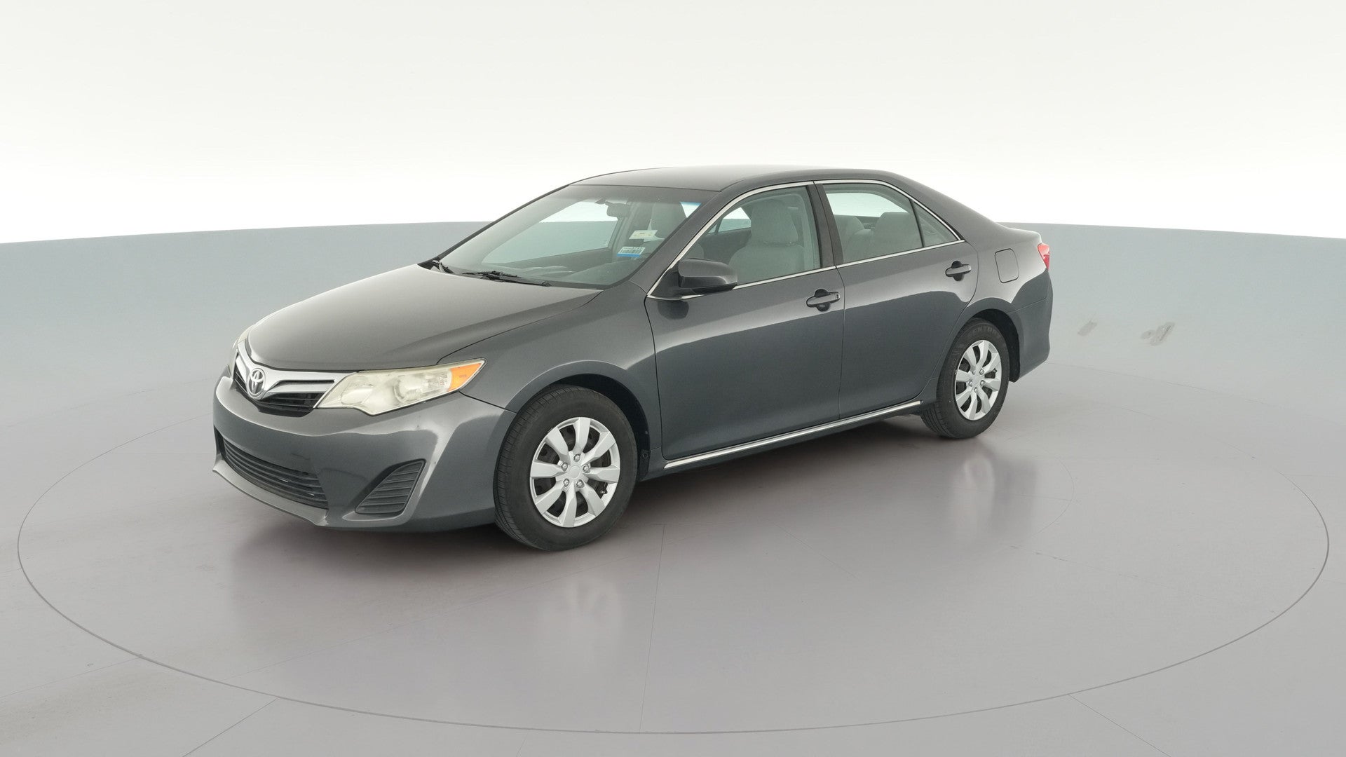 2012 Toyota Camry vehicle photo