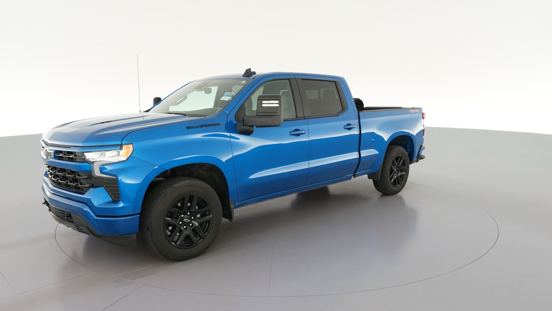 2024 Chevrolet Silverado 1500 Crew Cab vehicle photo