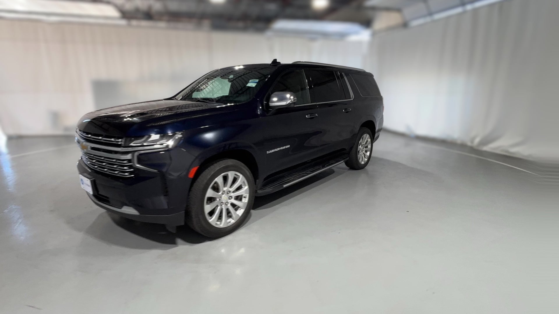 2021 Chevrolet Suburban vehicle photo