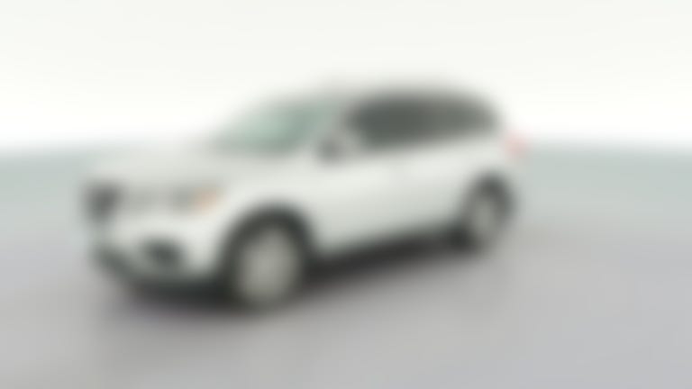 2018 Nissan Pathfinder vehicle photo