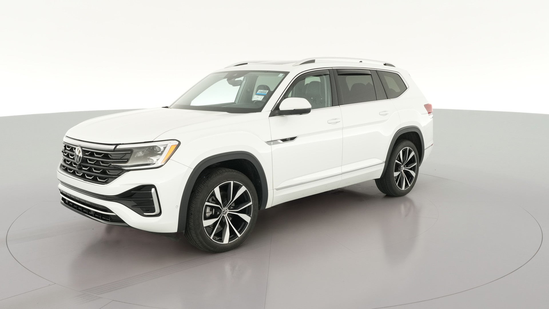 2024 Volkswagen Atlas vehicle photo