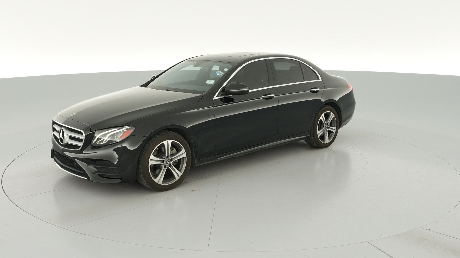 2019 Mercedes-Benz E-Class vehicle photo