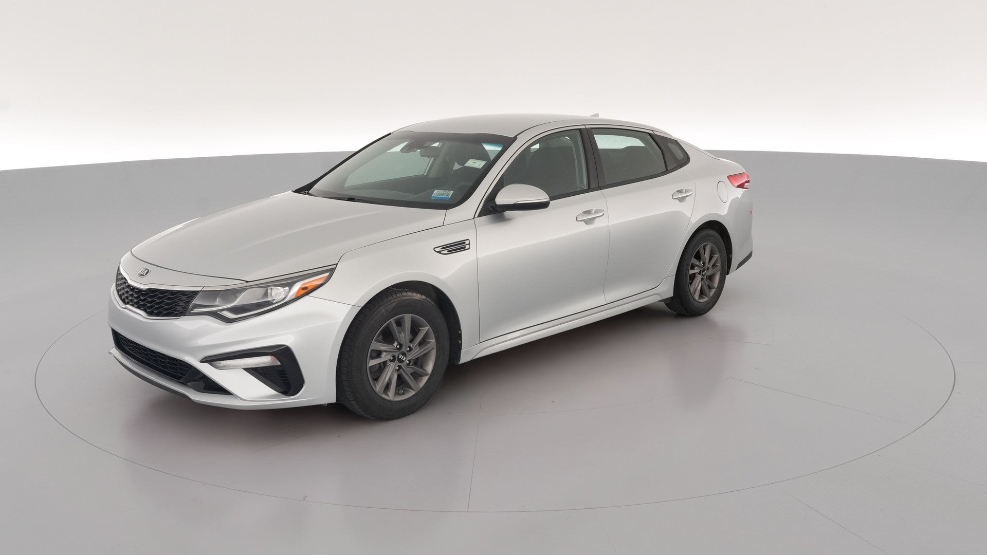2020 Kia Optima vehicle photo