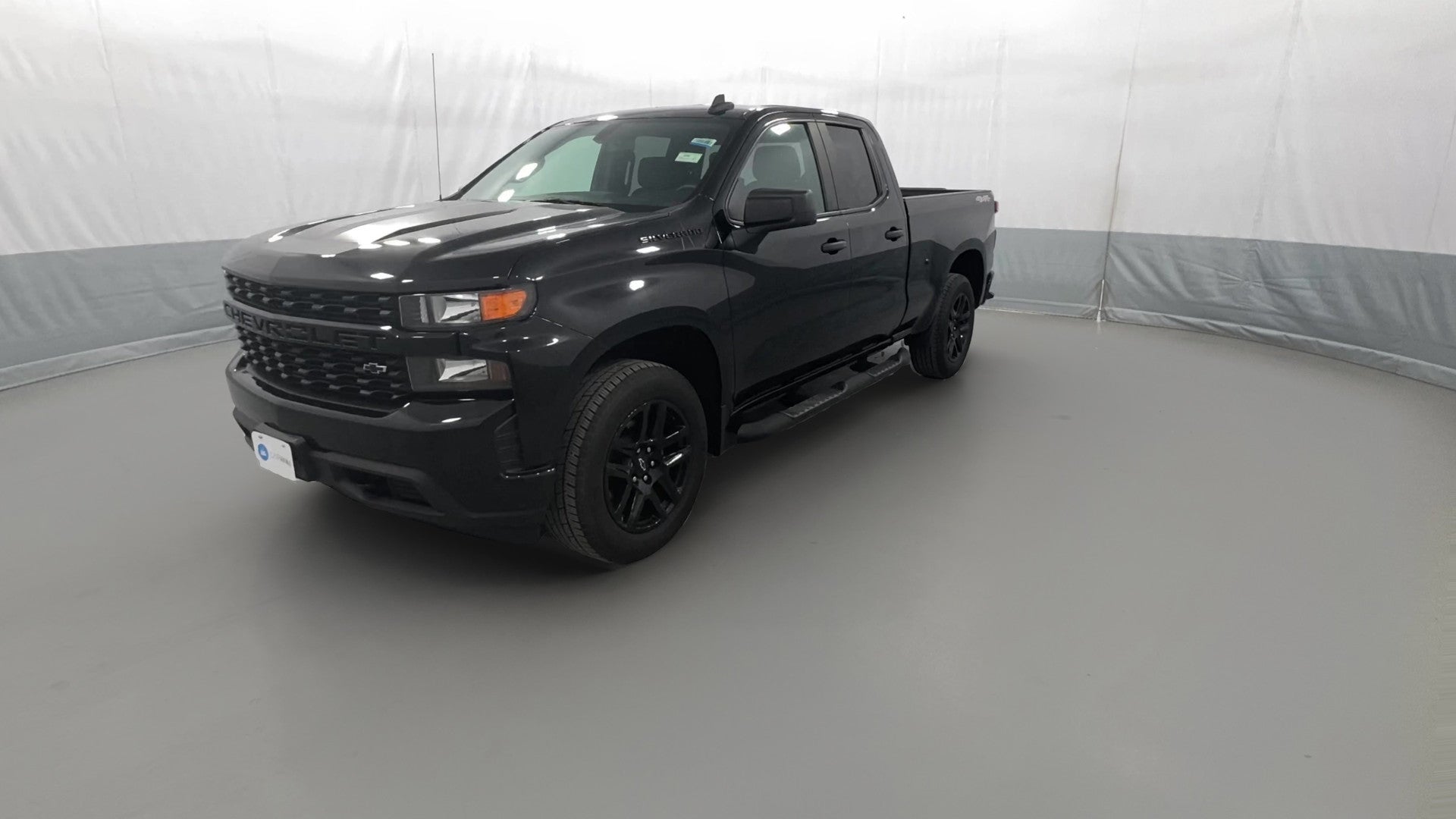 2022 Chevrolet Silverado 1500 Limited Double Cab vehicle photo