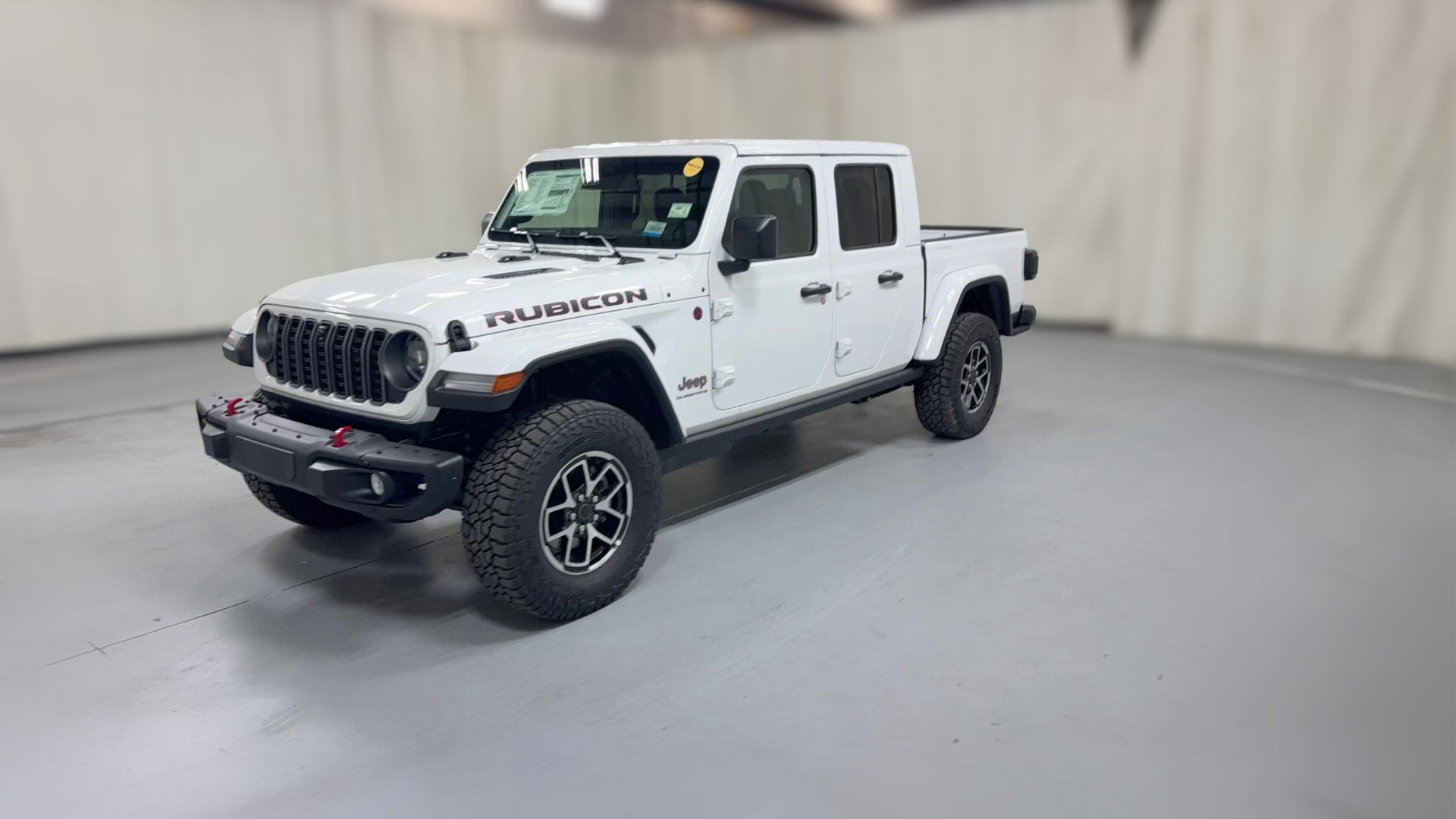 2026 Jeep Gladiator vehicle photo