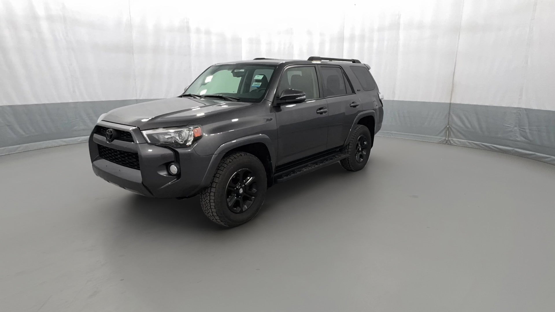 2018 Toyota 4Runner vehicle photo