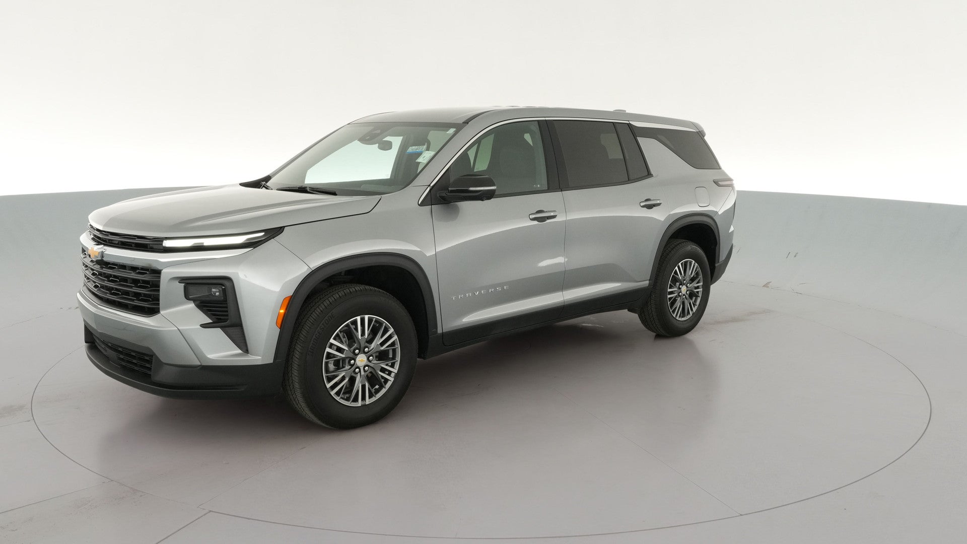 2024 Chevrolet Traverse vehicle photo