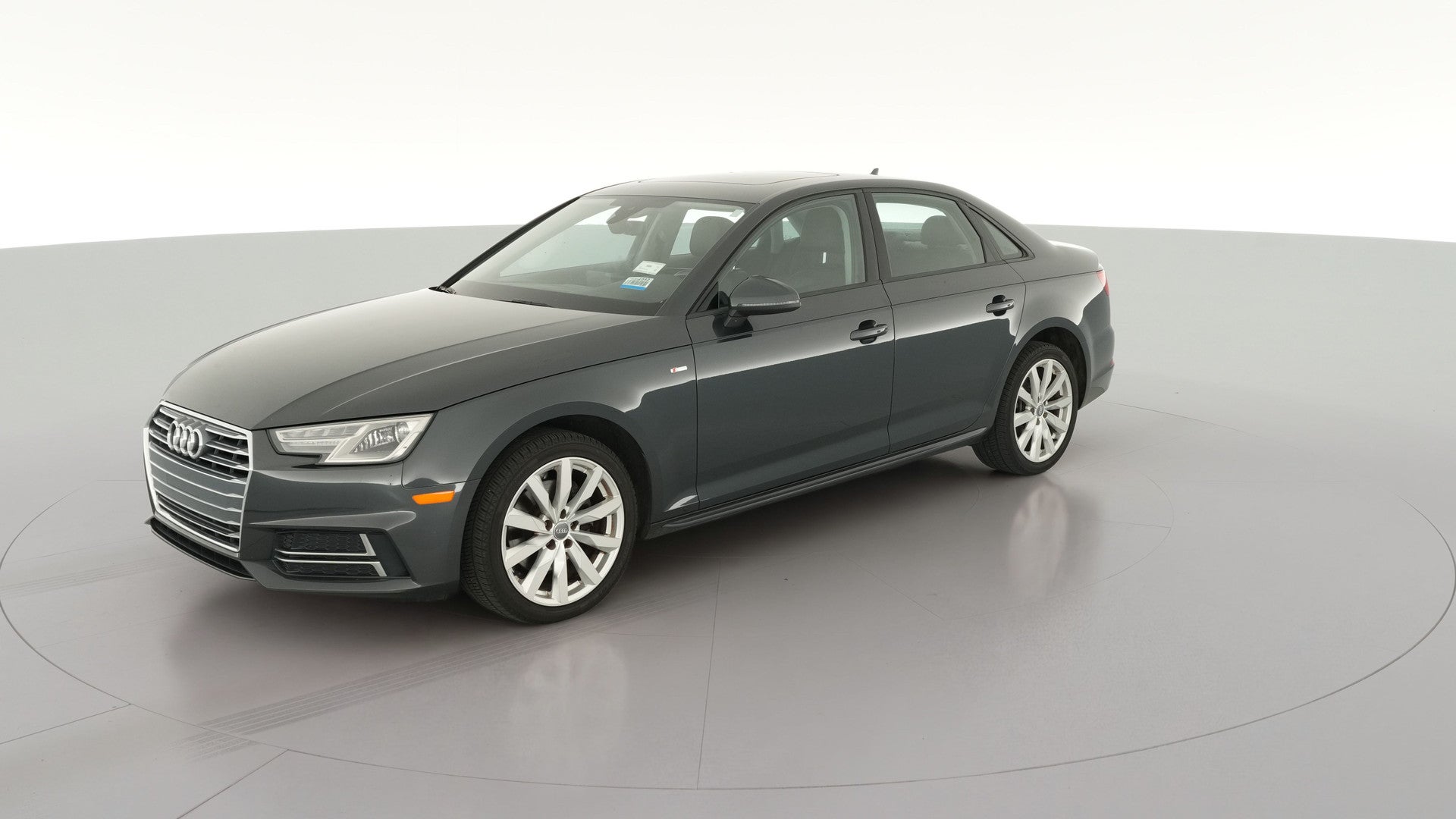 2018 Audi A4 vehicle photo