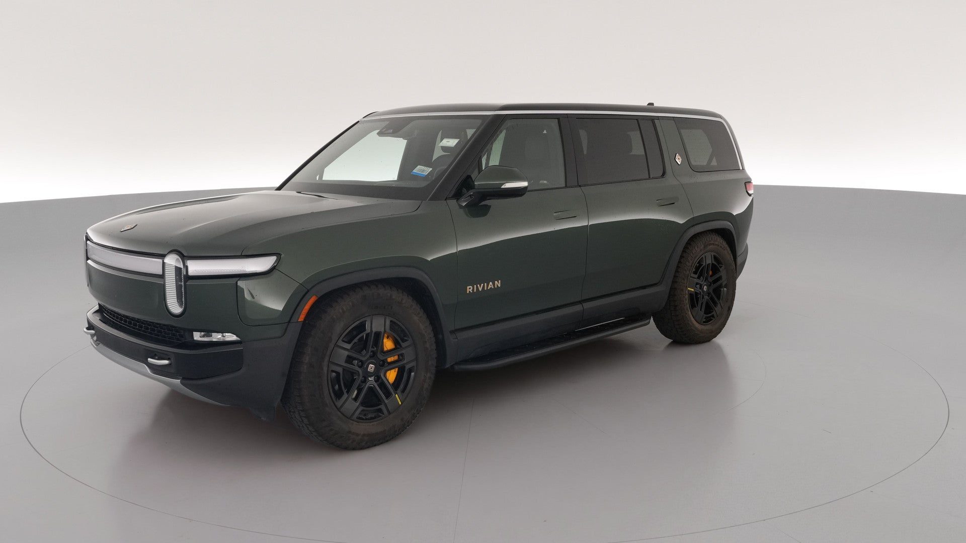 2023 Rivian R1S vehicle photo