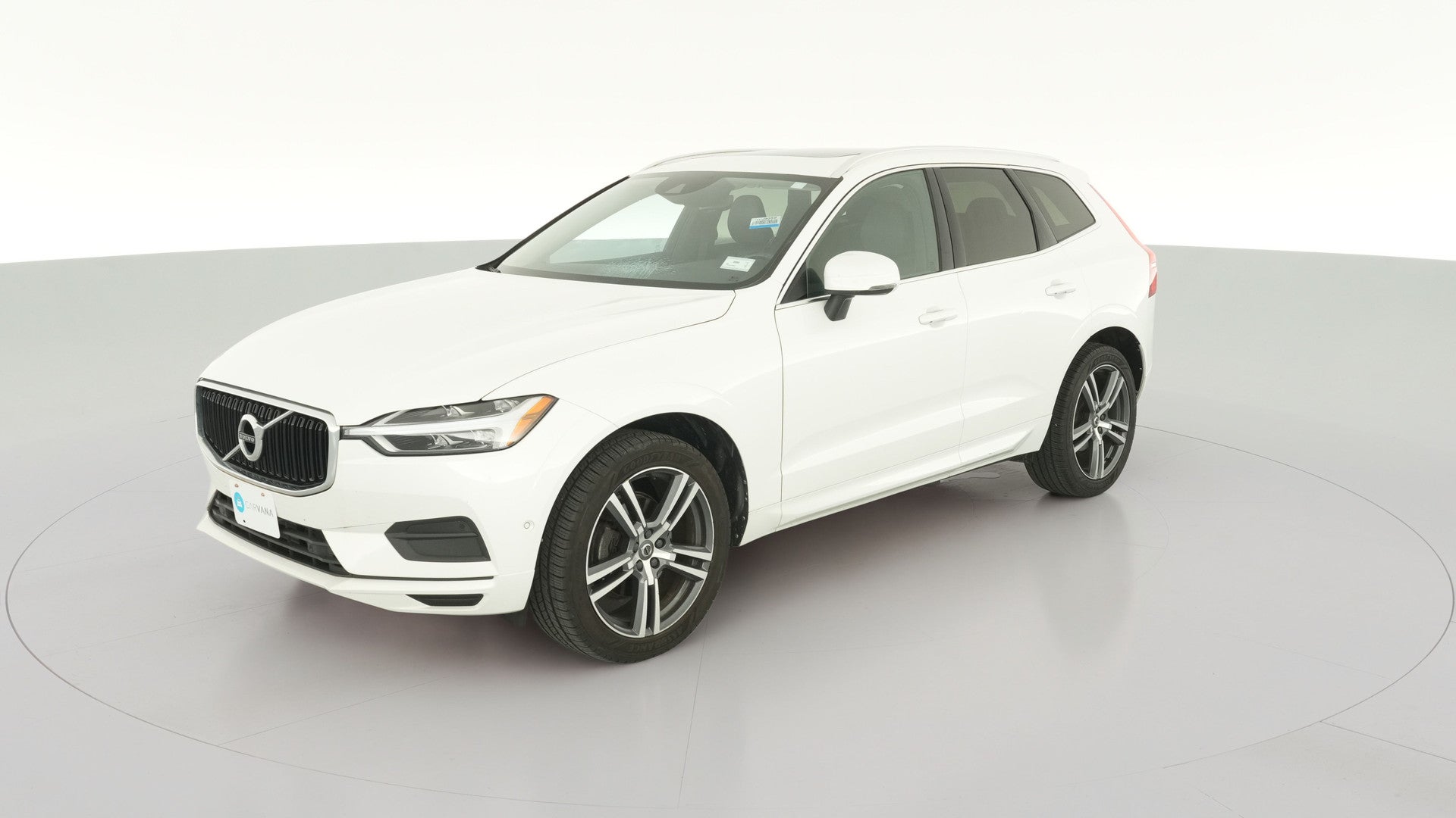 2018 Volvo XC60 vehicle photo