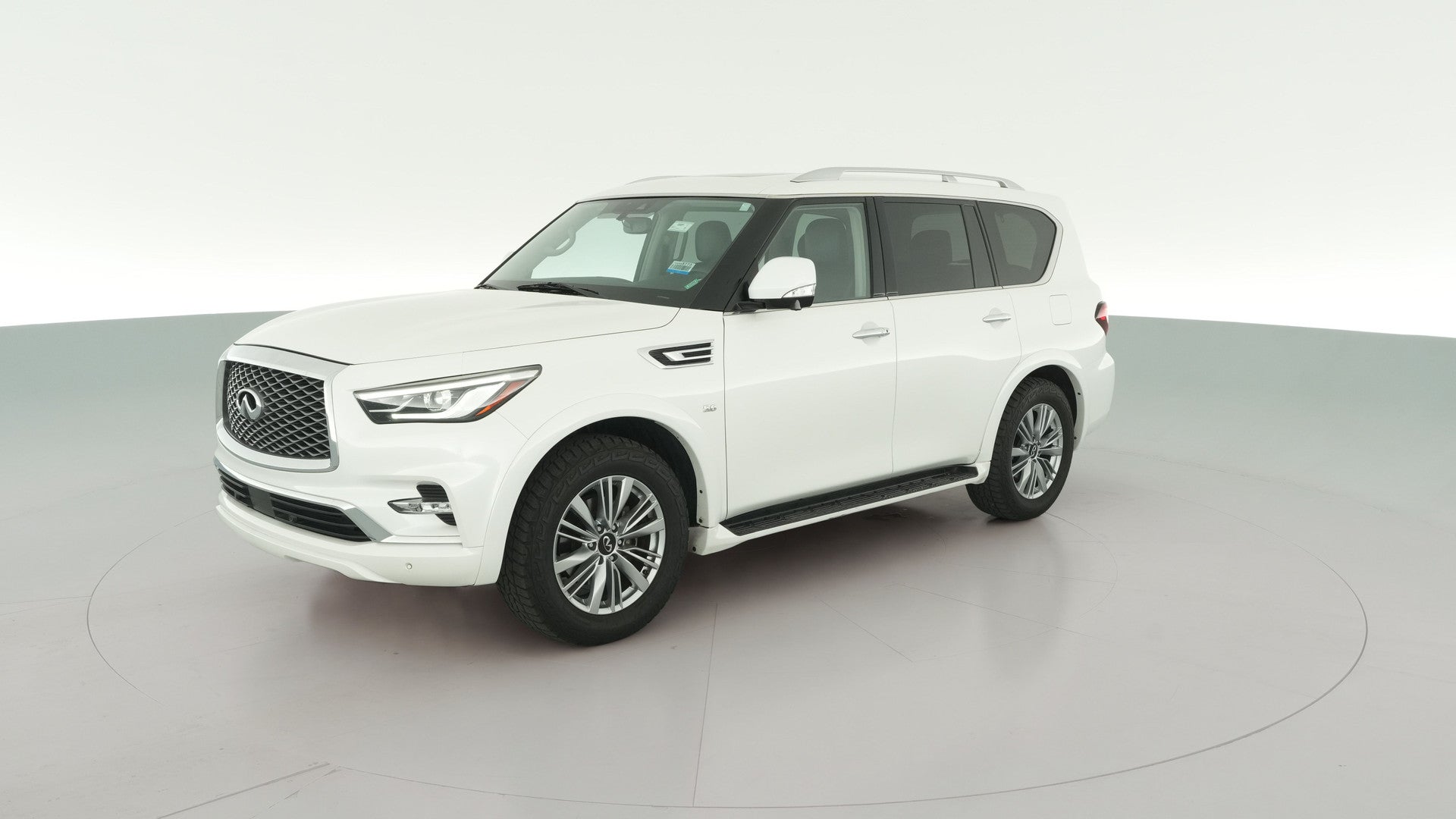 2019 INFINITI QX80 vehicle photo