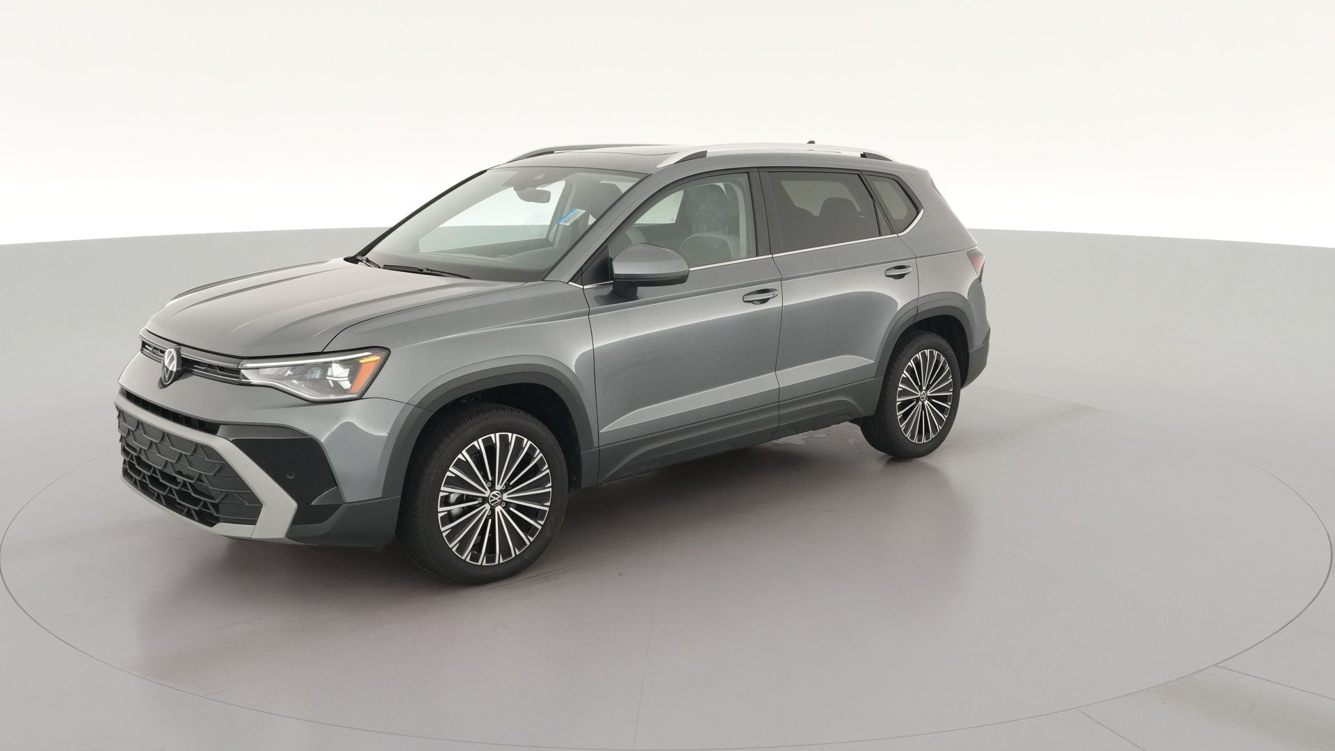 2025 Volkswagen Taos vehicle photo