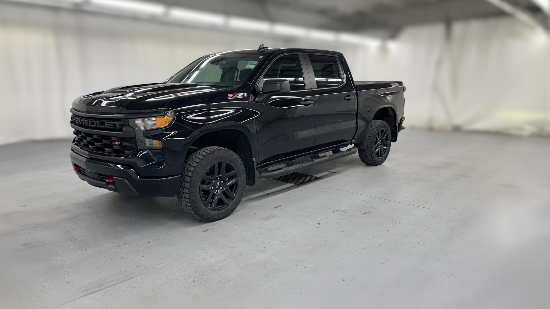 2024 Chevrolet Silverado 1500 Crew Cab vehicle photo