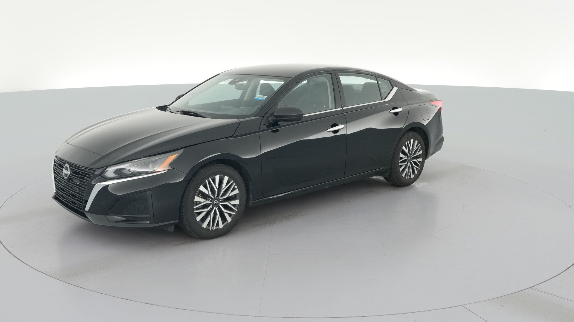 2025 Nissan Altima vehicle photo