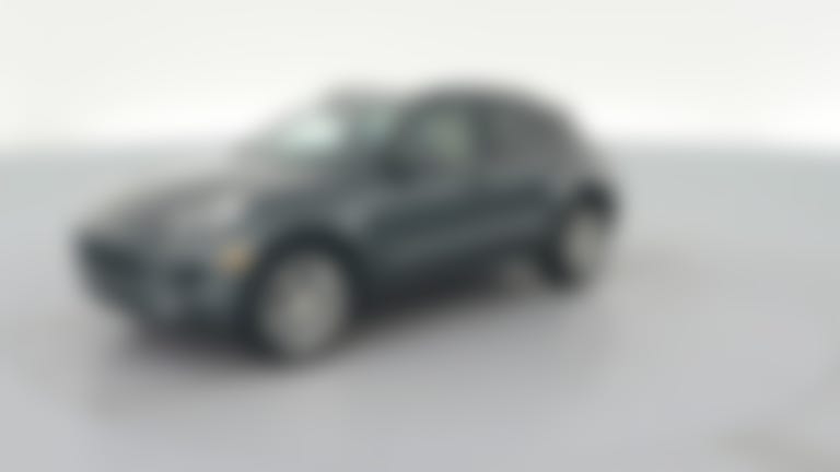 2017 Porsche Macan vehicle photo
