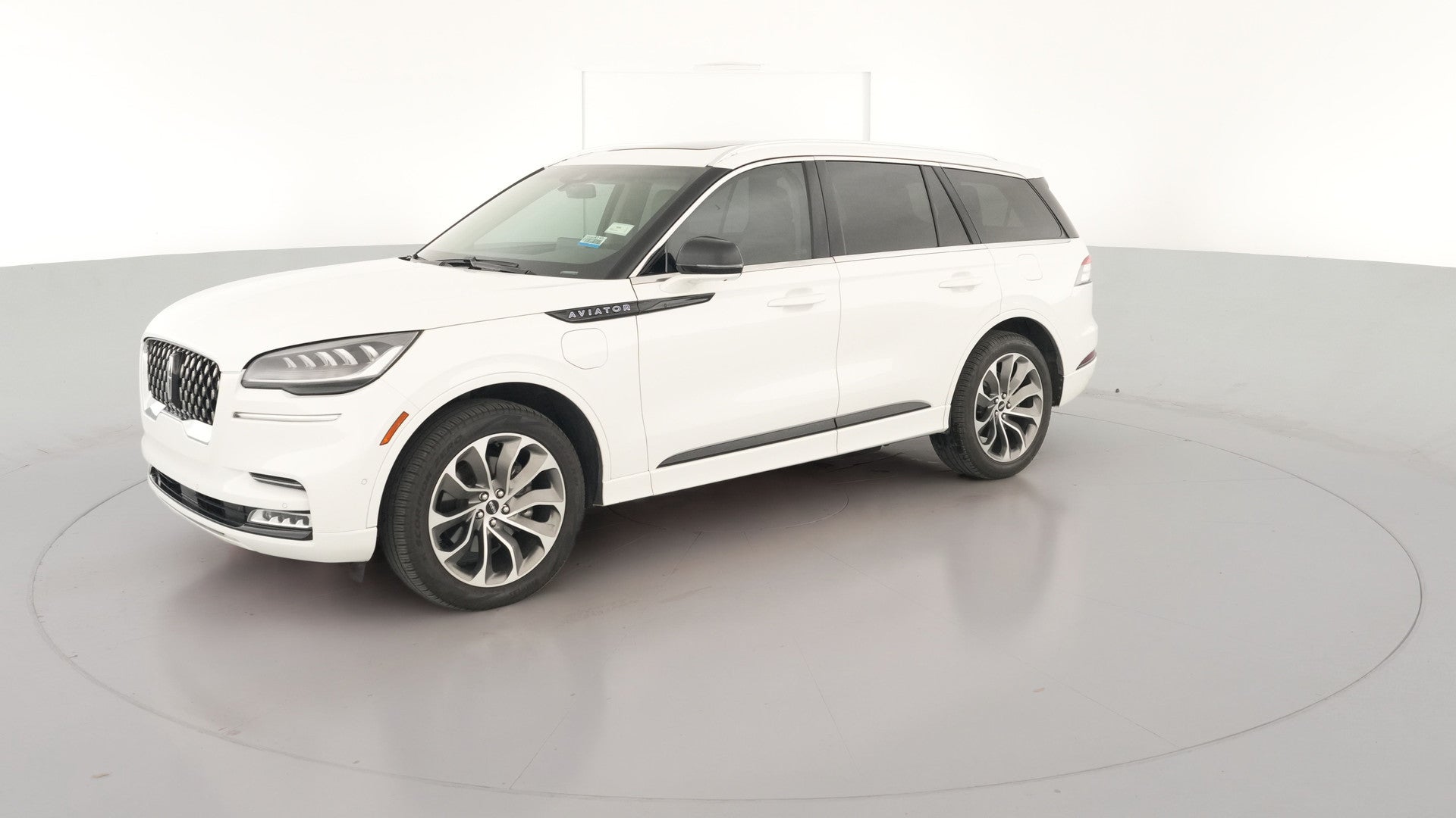 2021 Lincoln Aviator vehicle photo