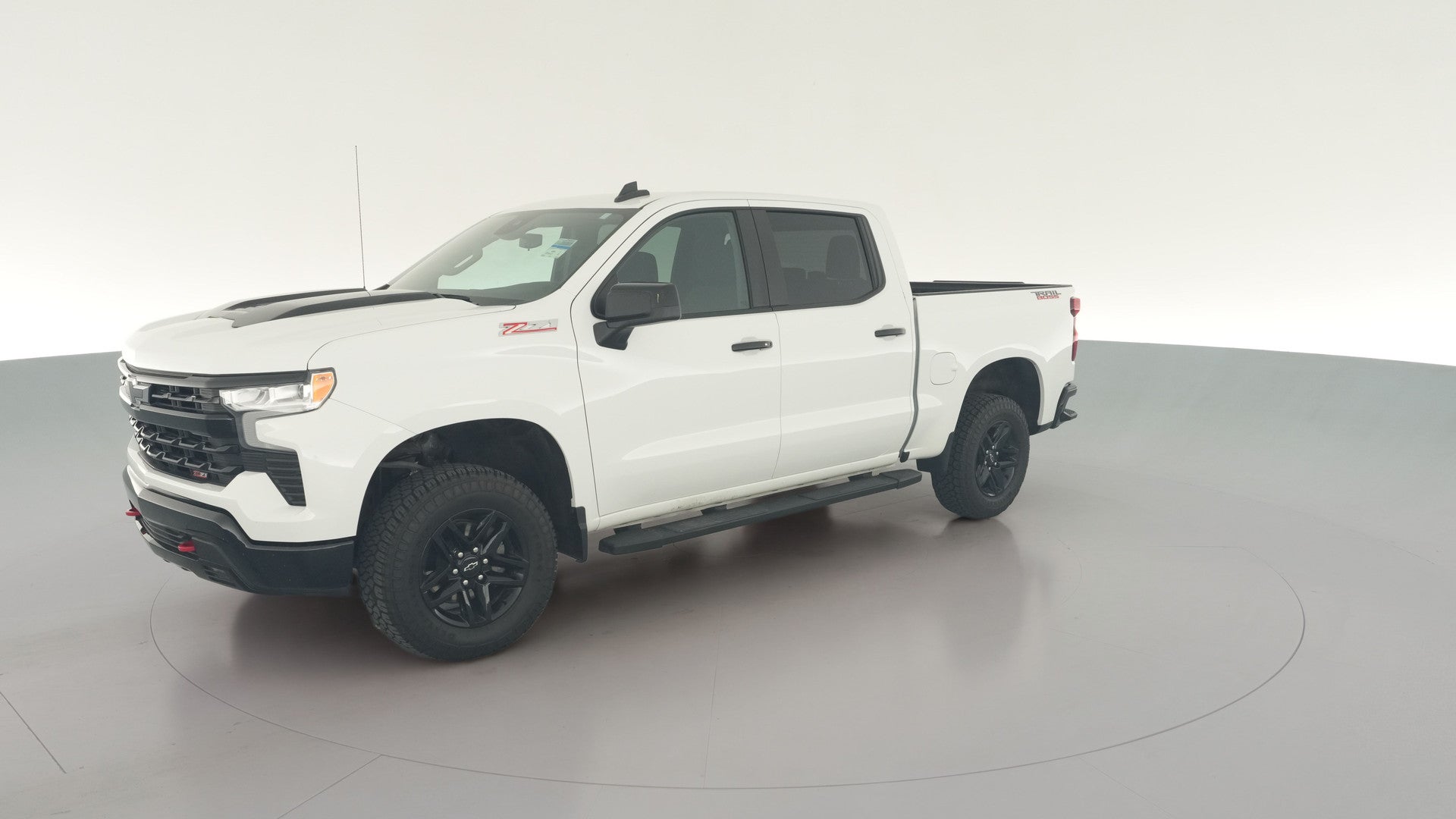 2024 Chevrolet Silverado 1500 Crew Cab vehicle photo