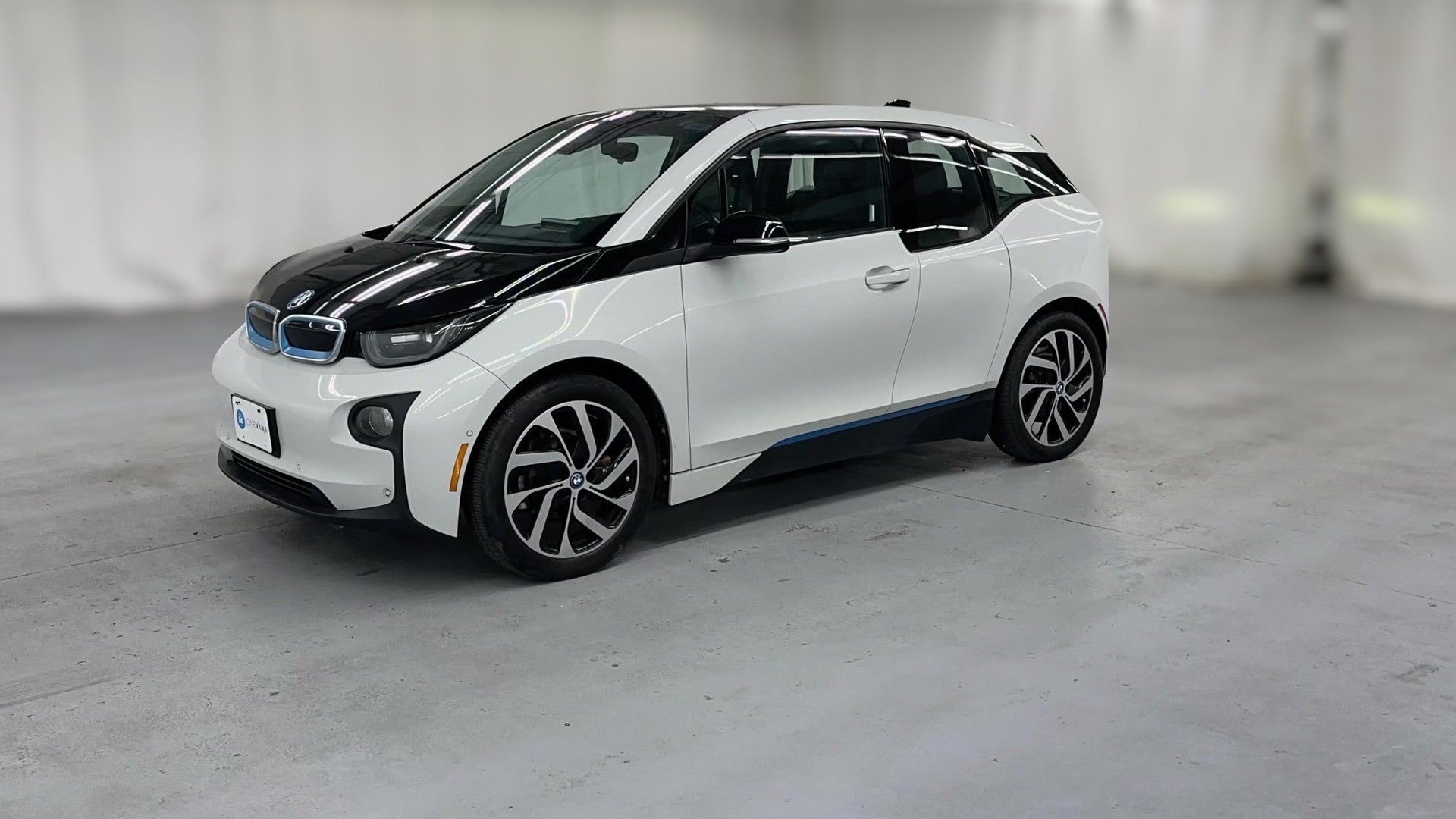 2015 BMW i3 vehicle photo