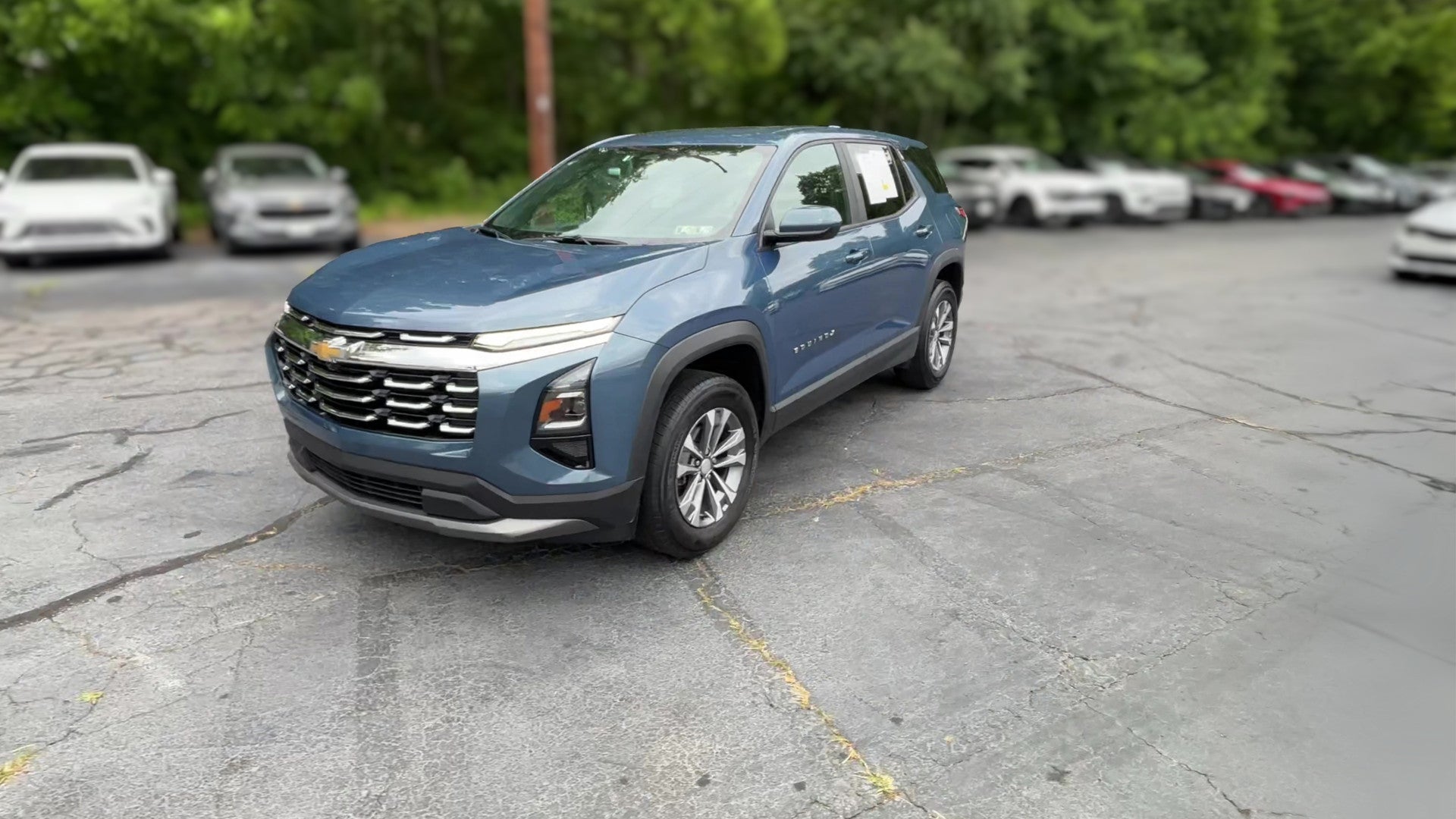 2025 Chevrolet Equinox vehicle photo