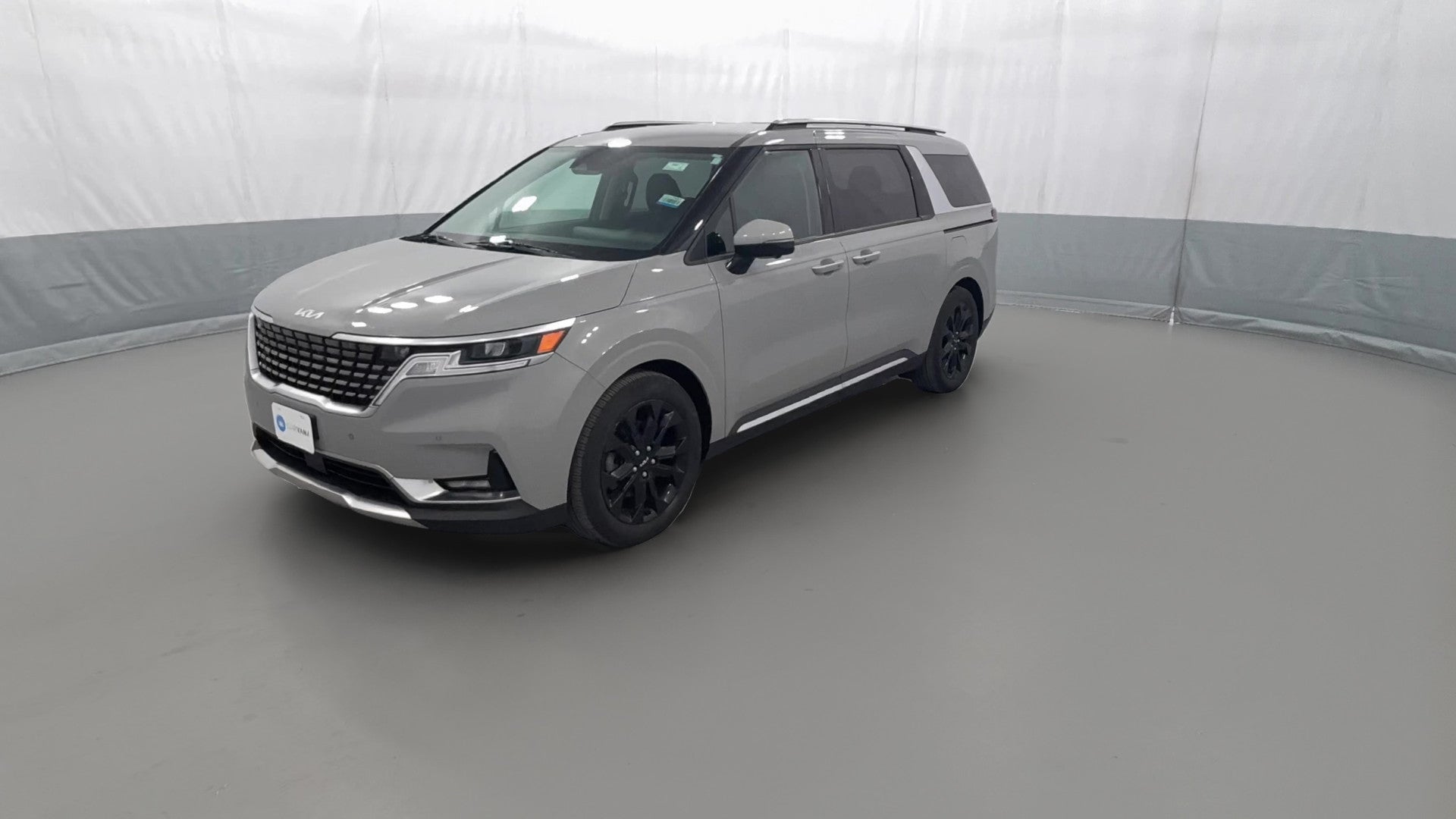 2022 Kia Carnival vehicle photo