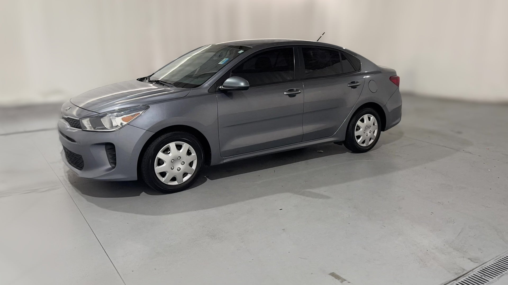 2020 Kia Rio vehicle photo