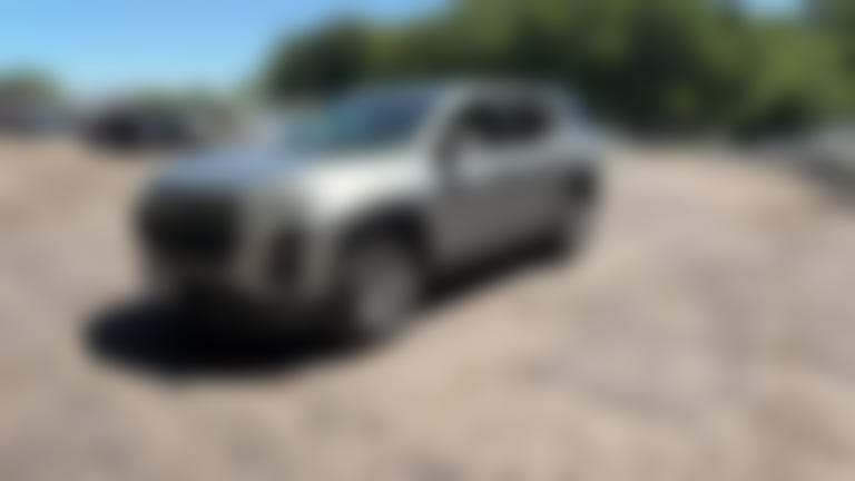 2025 Chevrolet Equinox vehicle photo