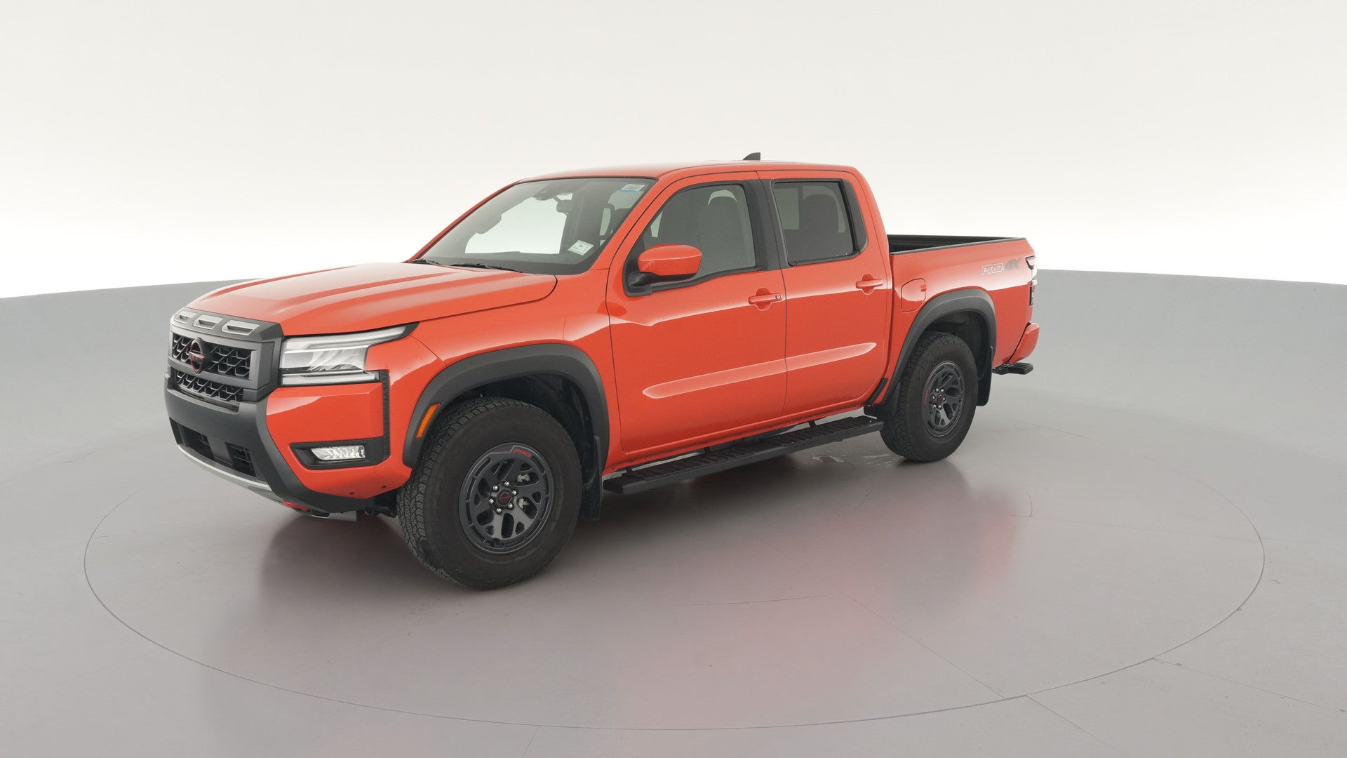 2025 Nissan Frontier Crew Cab vehicle photo