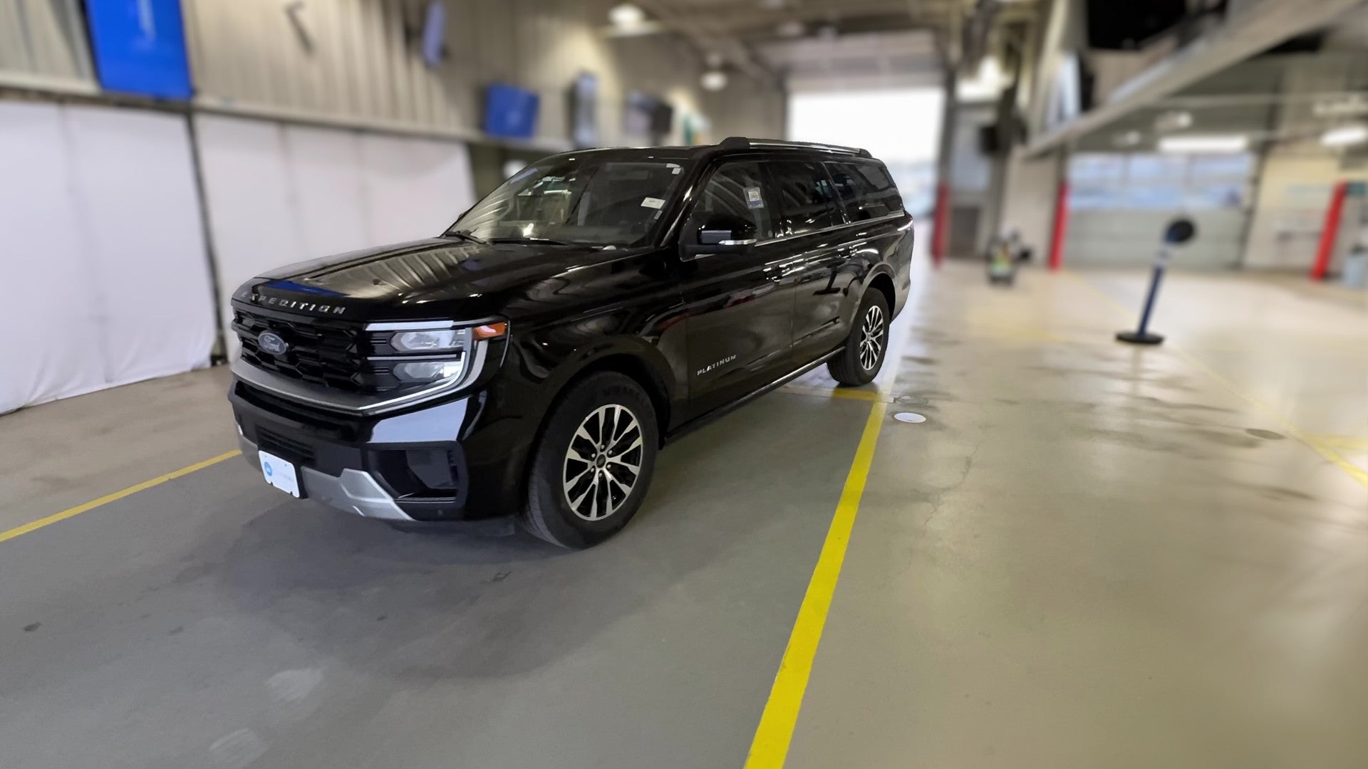 2025 Ford Expedition MAX vehicle photo