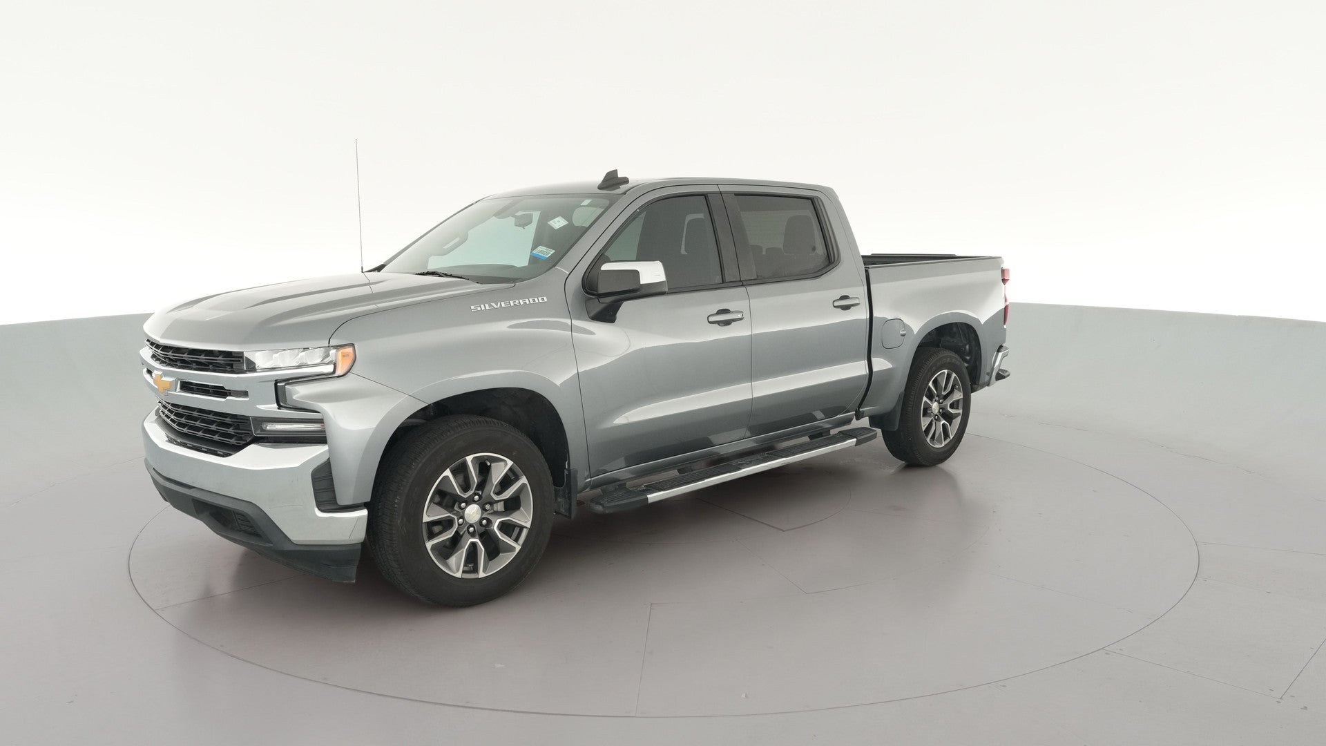 2020 Chevrolet Silverado 1500 Crew Cab vehicle photo