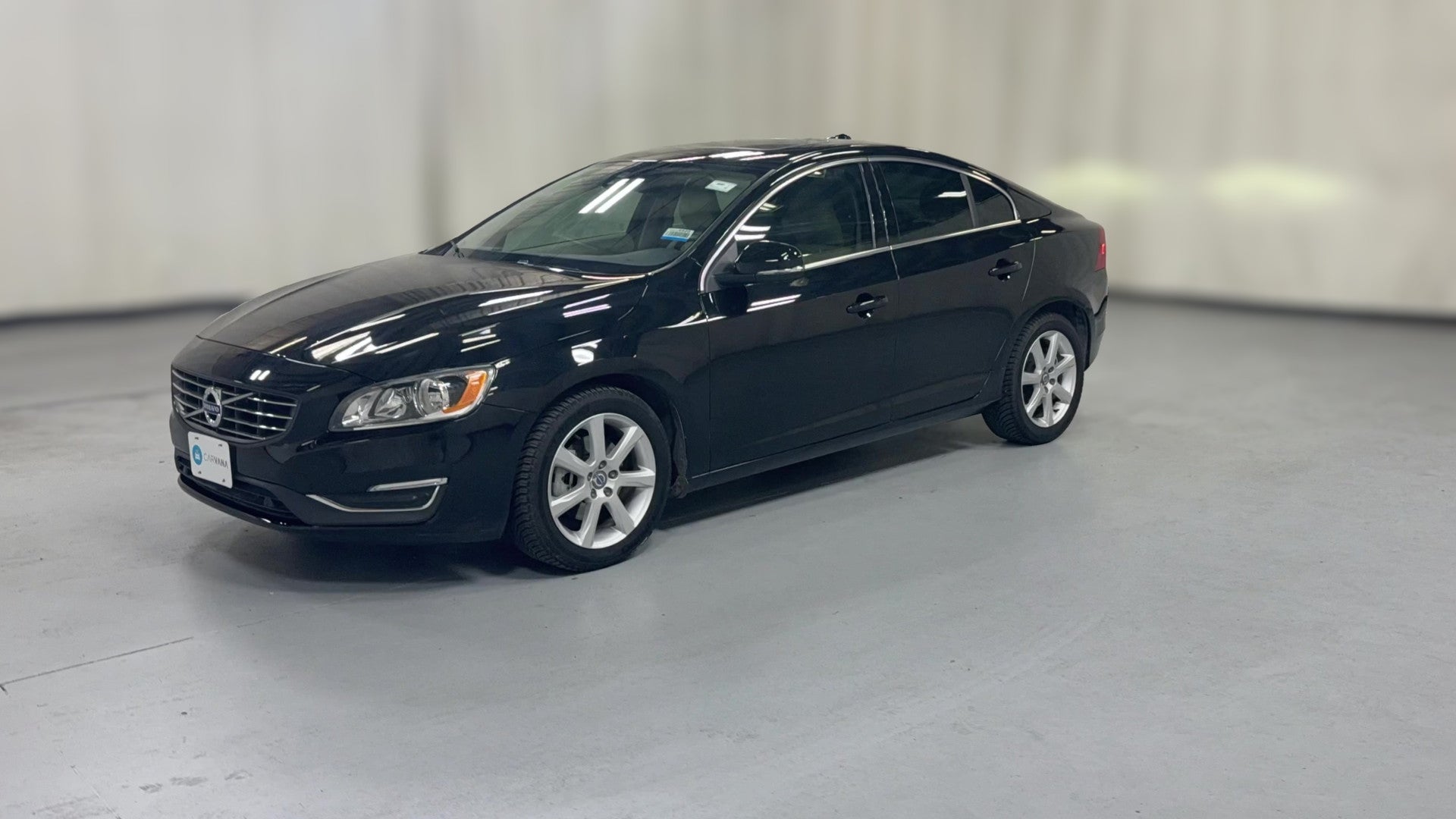 2016 Volvo S60 vehicle photo