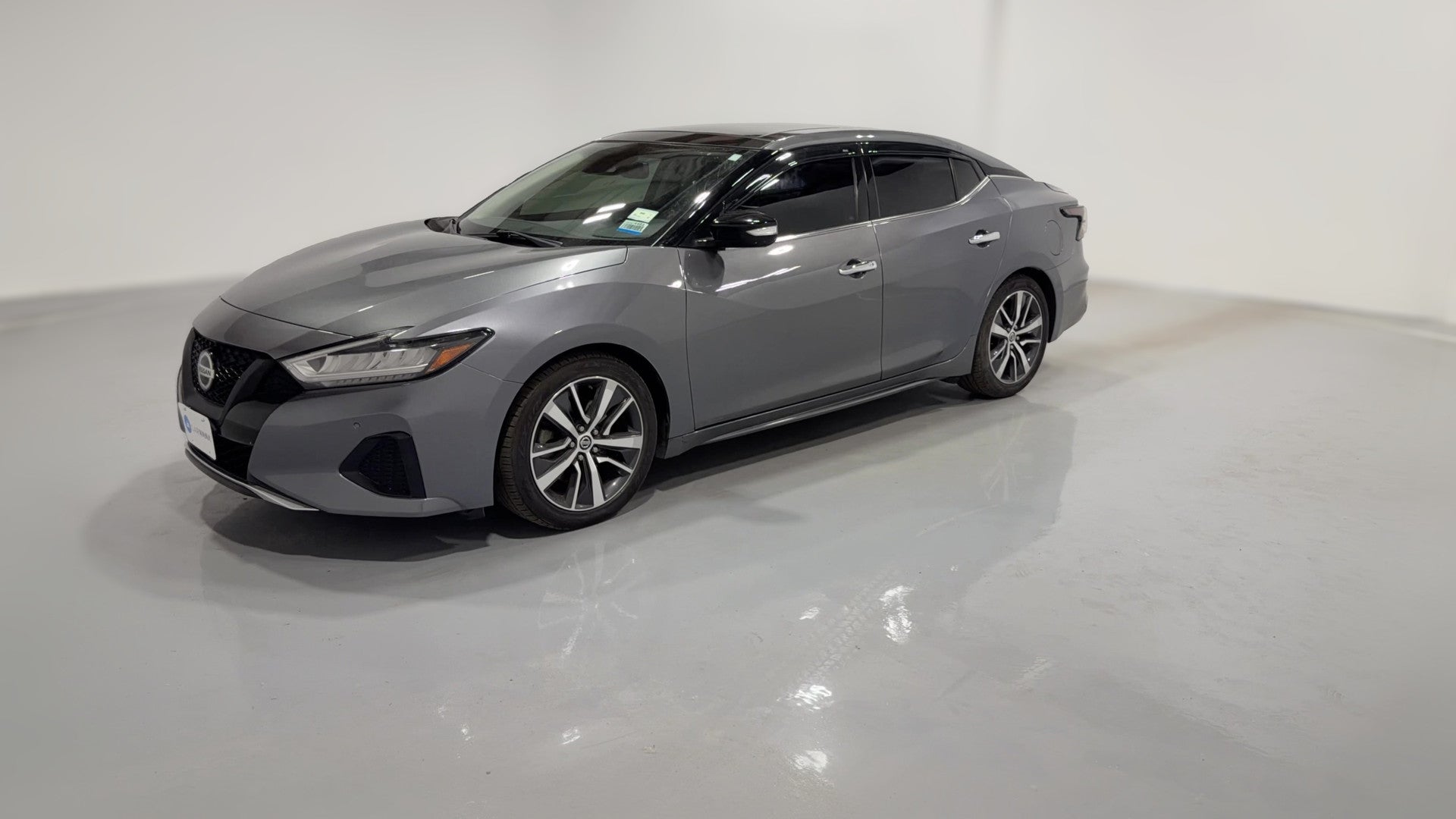 2020 Nissan Maxima vehicle photo