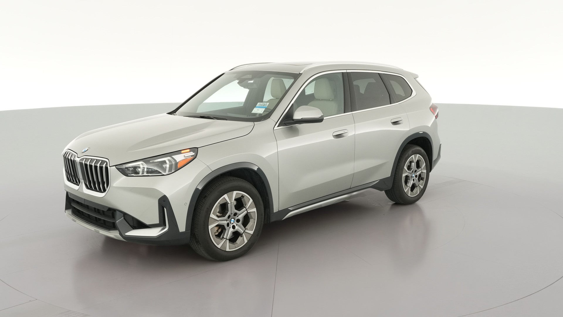 2025 BMW X1 vehicle photo