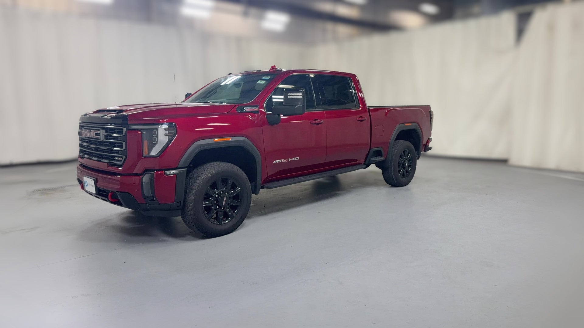 2024 GMC Sierra 2500 HD Crew Cab vehicle photo