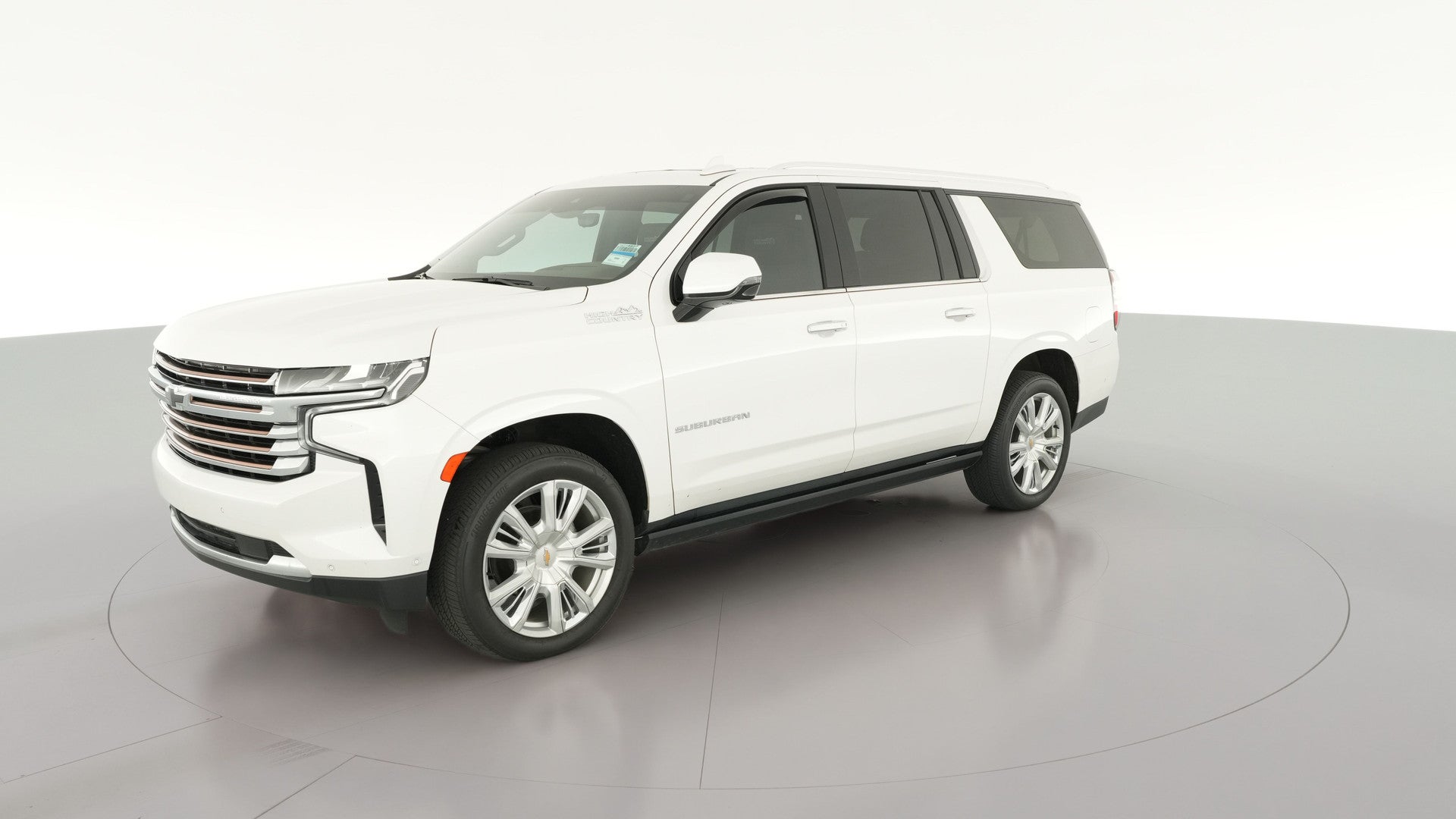 2024 Chevrolet Suburban vehicle photo