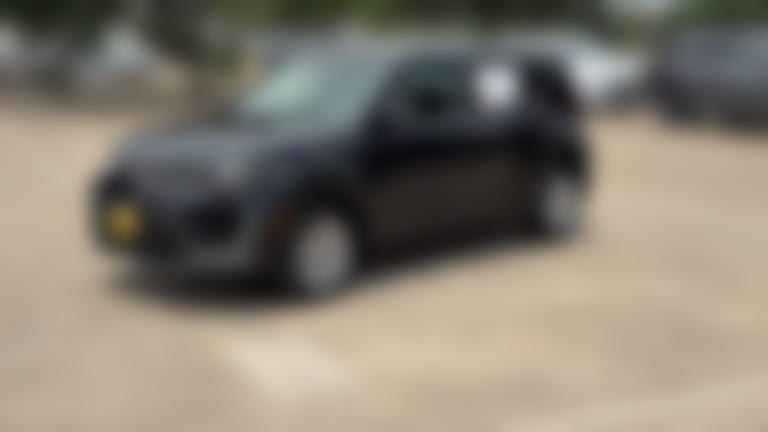 2025 Kia Soul vehicle photo