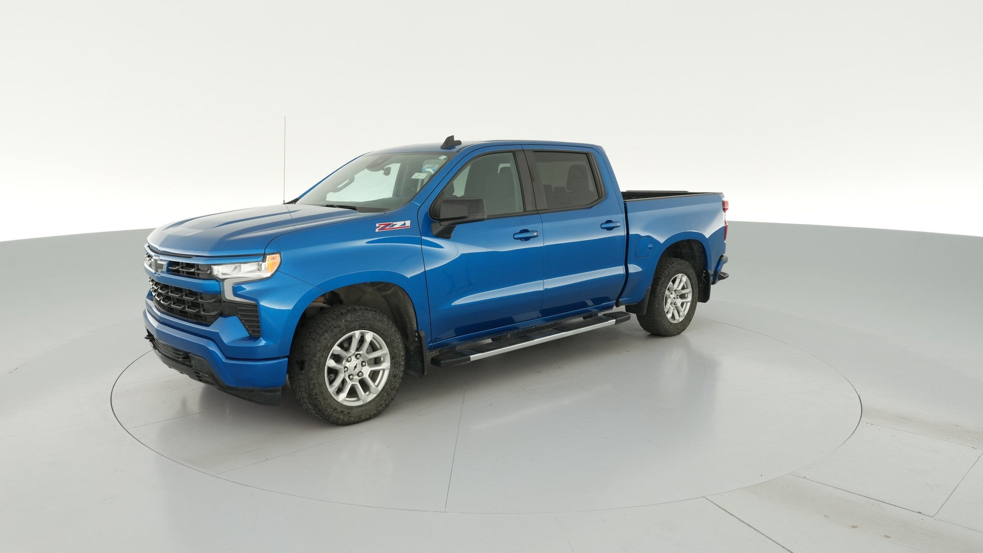 2022 Chevrolet Silverado 1500 Crew Cab vehicle photo
