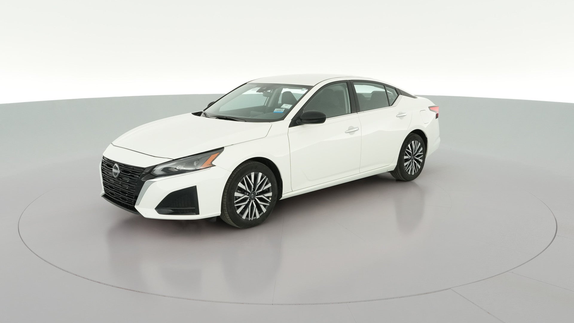 2025 Nissan Altima vehicle photo