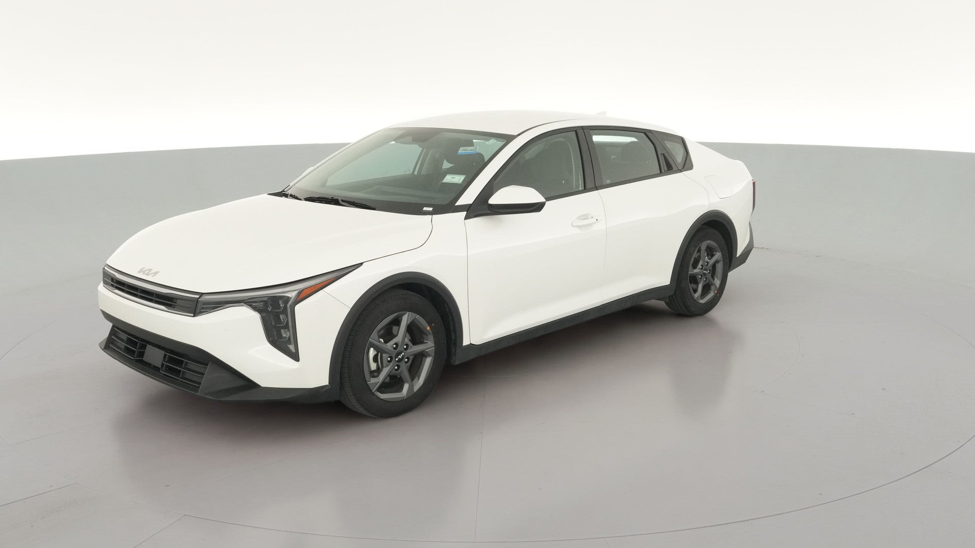 2025 Kia K4 vehicle photo