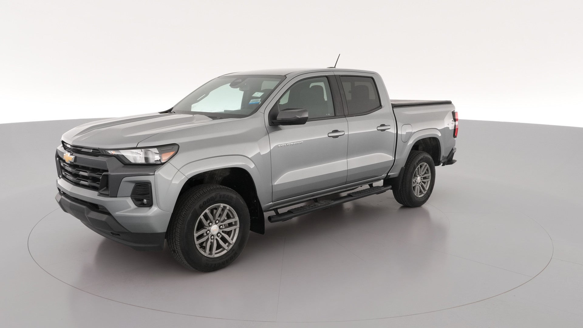 2024 Chevrolet Colorado Crew Cab vehicle photo