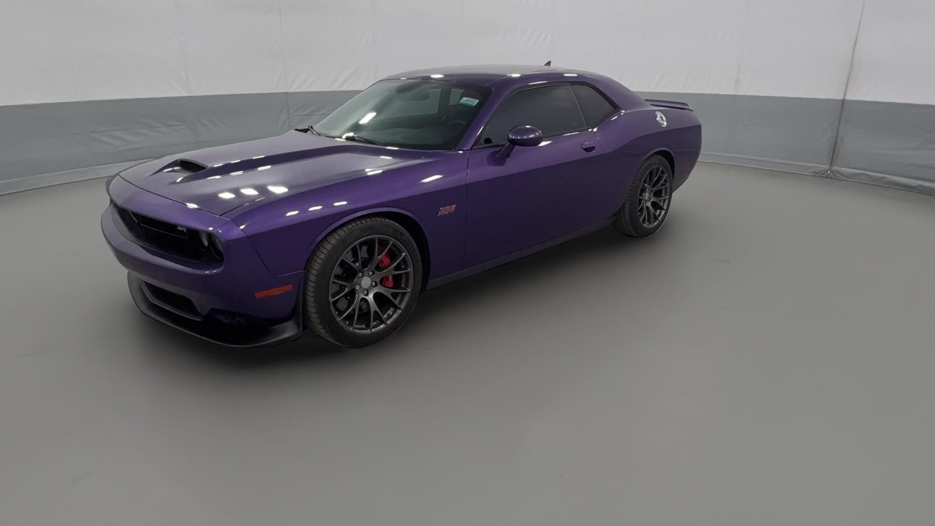 2016 Dodge Challenger vehicle photo