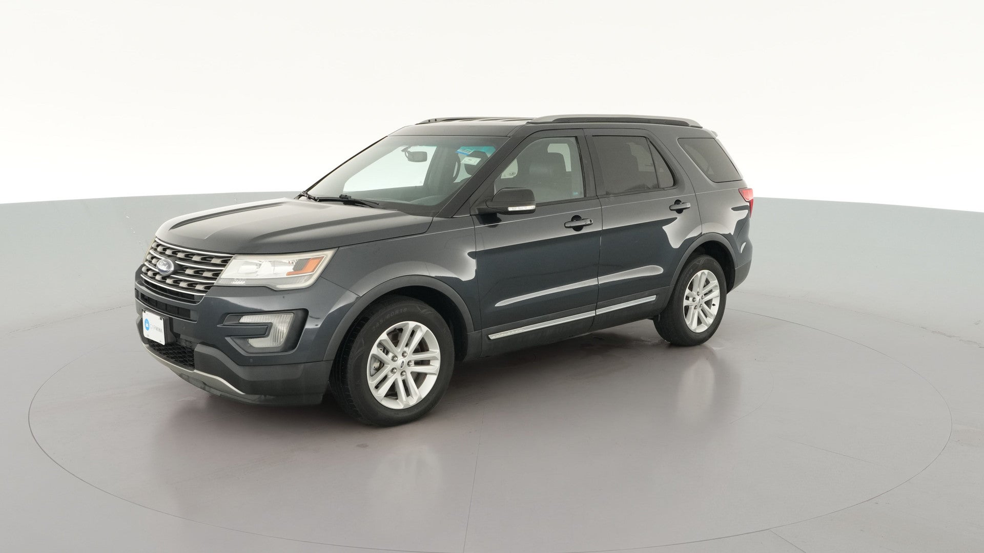 2017 Ford Explorer vehicle photo